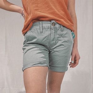 American eagle green shorts